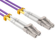 In practical applications, what is the transmission speed of OM4 Cable ng fiber optic?
